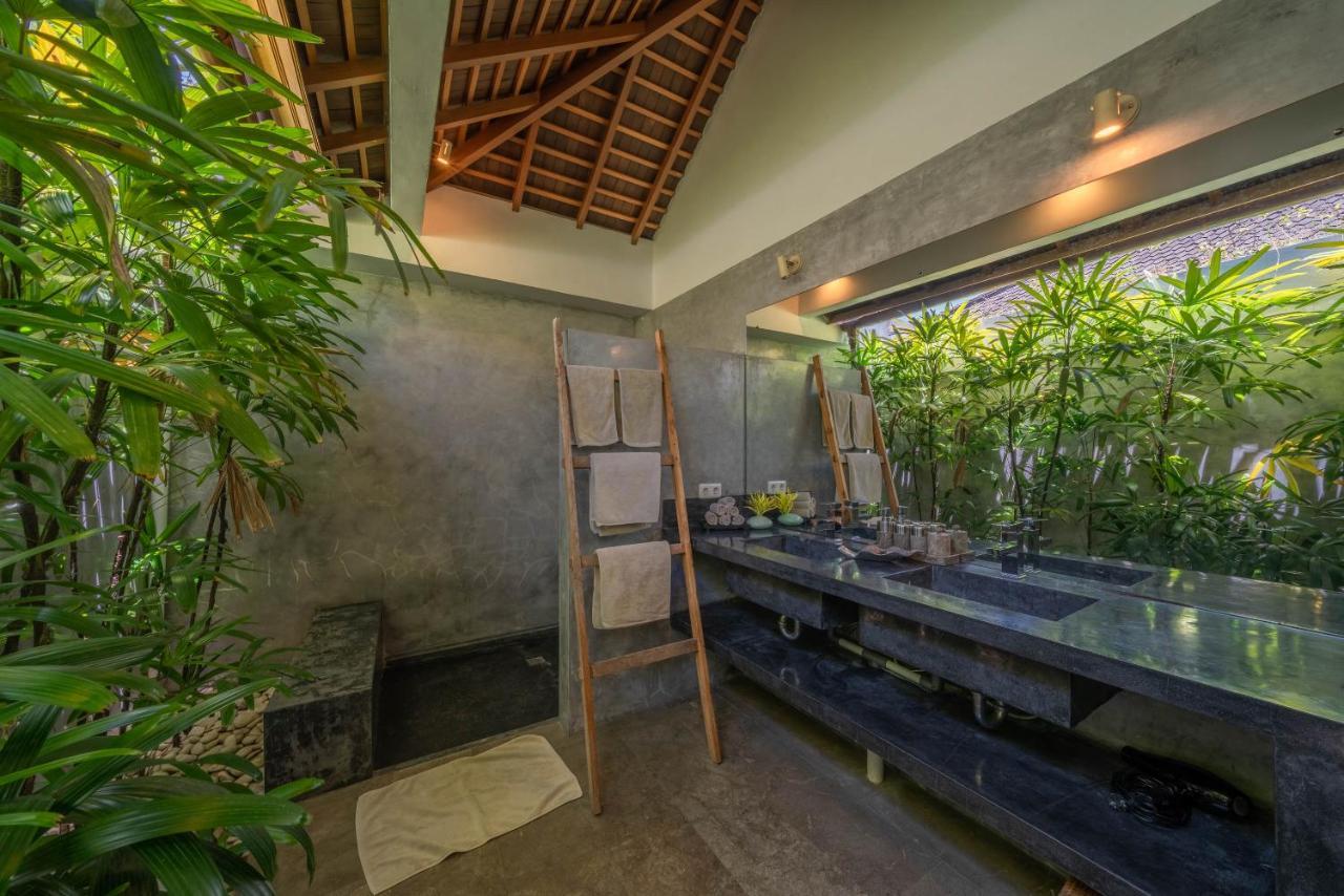 Teman * Seminyak (Bali)