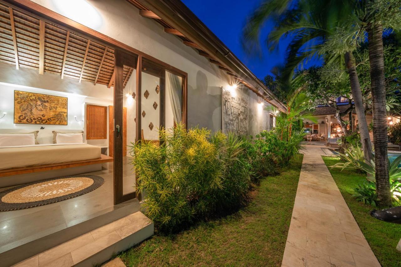 Teman * Seminyak (Bali)