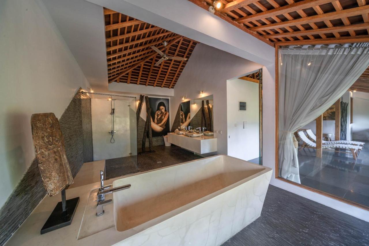 Teman - Luxury 4br In - Huge Pool Villa