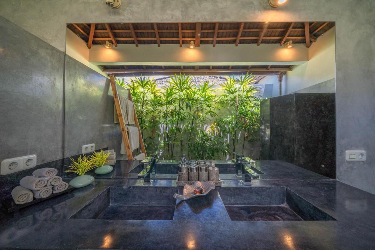 Teman - Luxury 4br In - Huge Pool Villa *