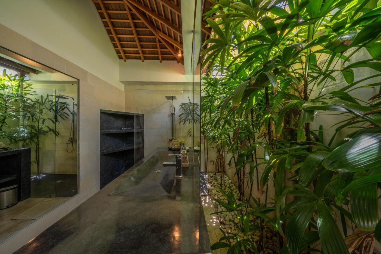Teman - Luxury 4br In - Huge Pool Villa *